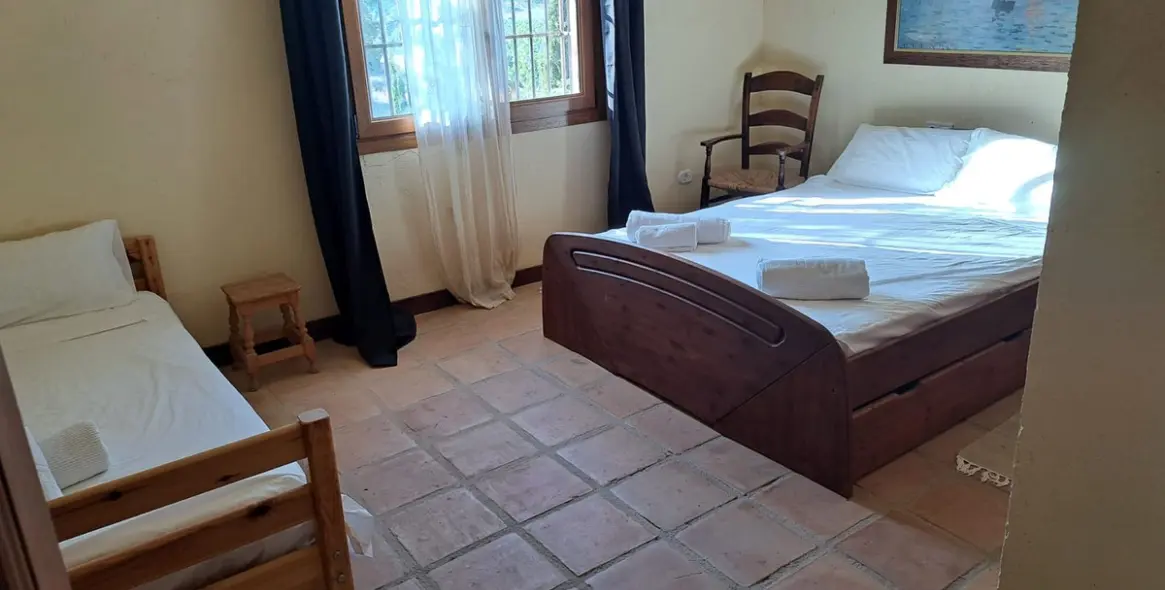 Venta de finca - cortijo en Entrerrios 35