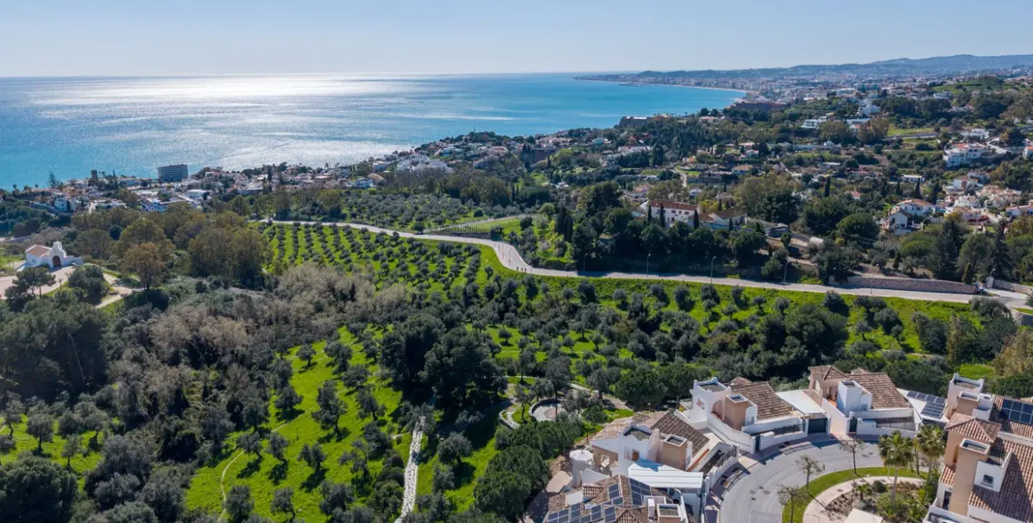 Venta de villa independiente en Benalmadena Costa 27