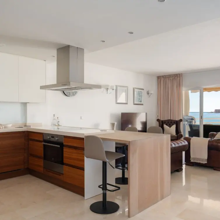 Продажа двухуровневого пентхауса в Benalmadena