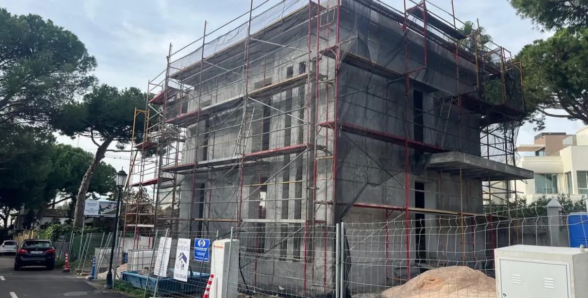 Venta de villa independiente en El Rosario 4