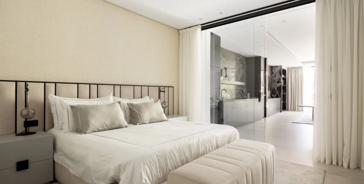 Venta de villa independiente en El Madroñal 16