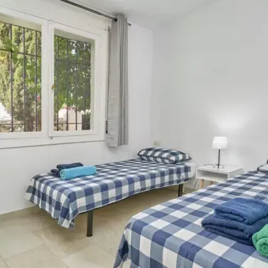 Долгосрочная аренда  отдельно стоящей виллы в Nerja