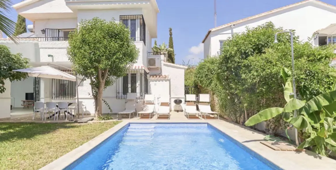 Долгосрочная аренда  отдельно стоящей виллы в Nerja 5