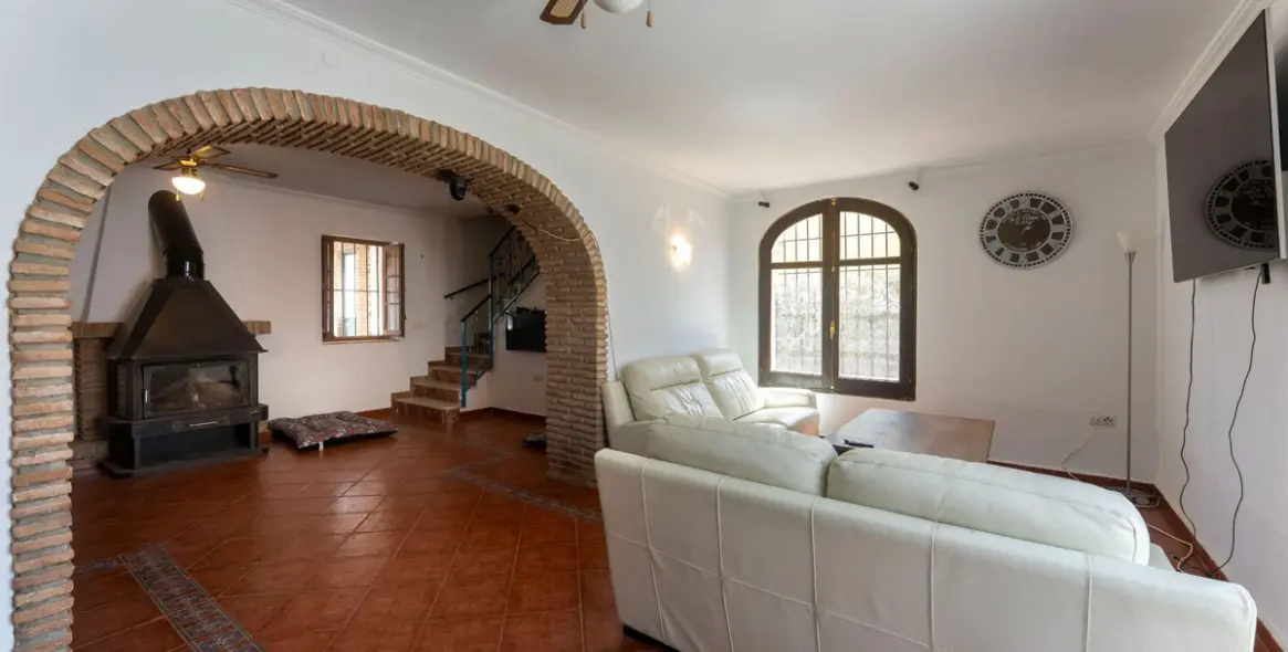 Sale of finca - cortijo in Coín 6