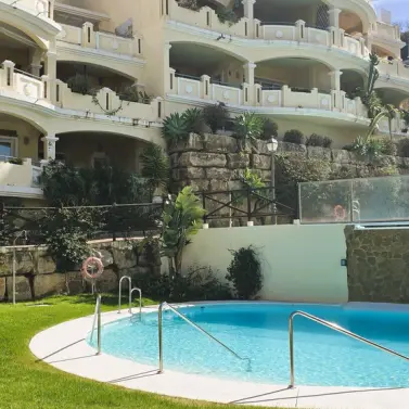 Venta de ático dúplex en Elviria