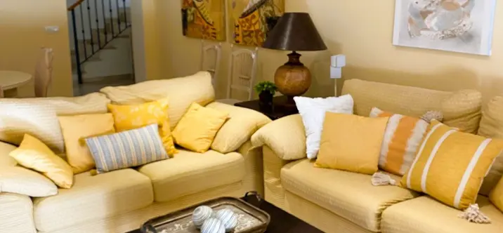 Venta de ático dúplex en Elviria 4