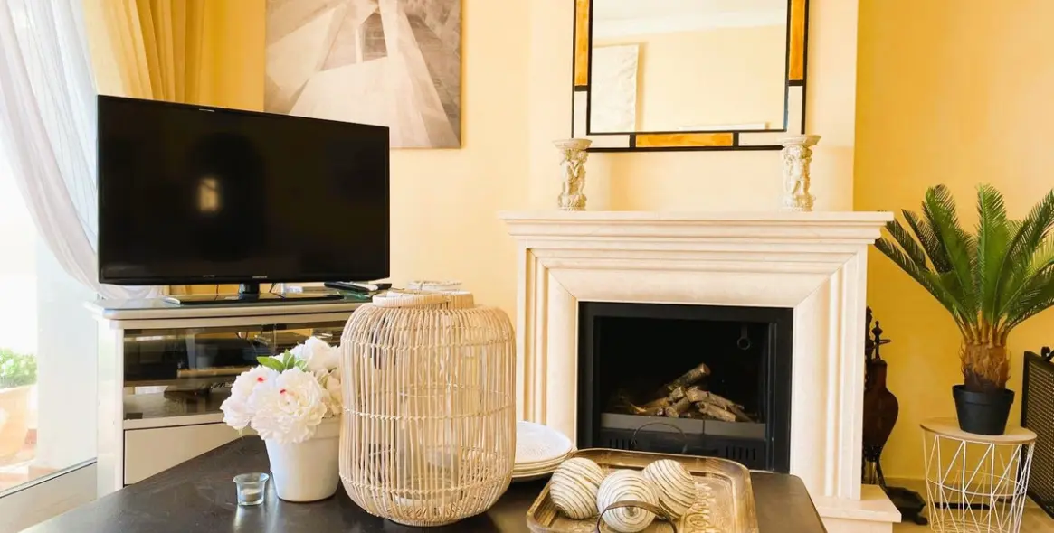 Продажа двухуровневого пентхауса в Elviria 12