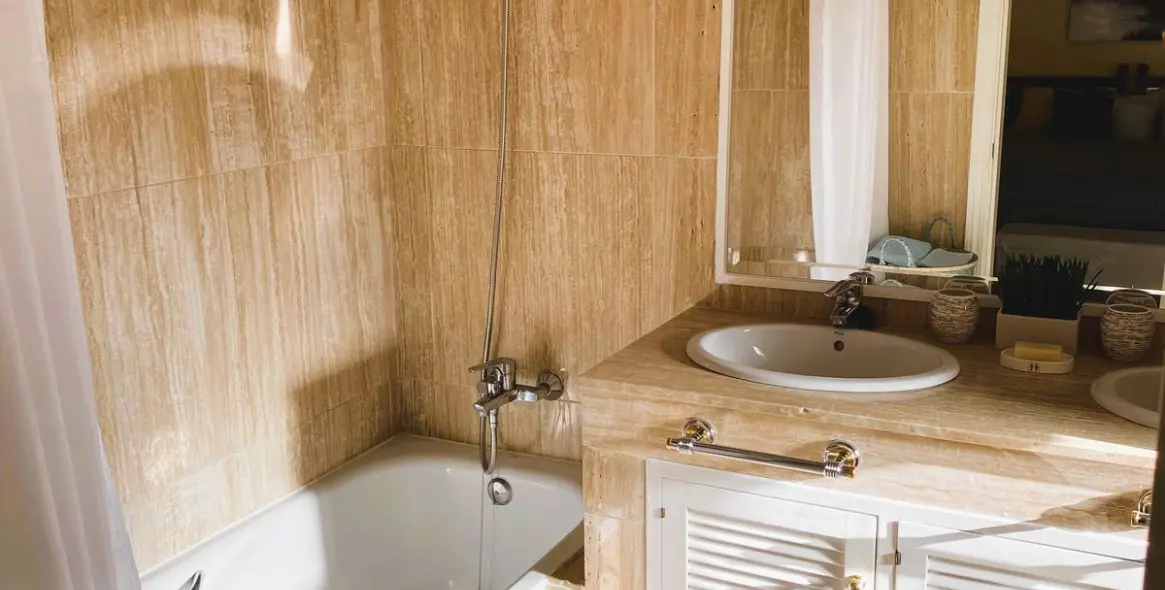 Продажа двухуровневого пентхауса в Elviria 40