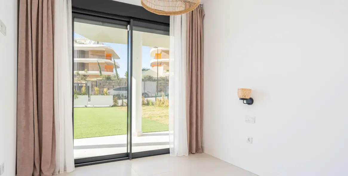 Продажа апартаментов на первом этаже в Fuengirola 9