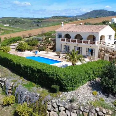 Продажа финки в Alora