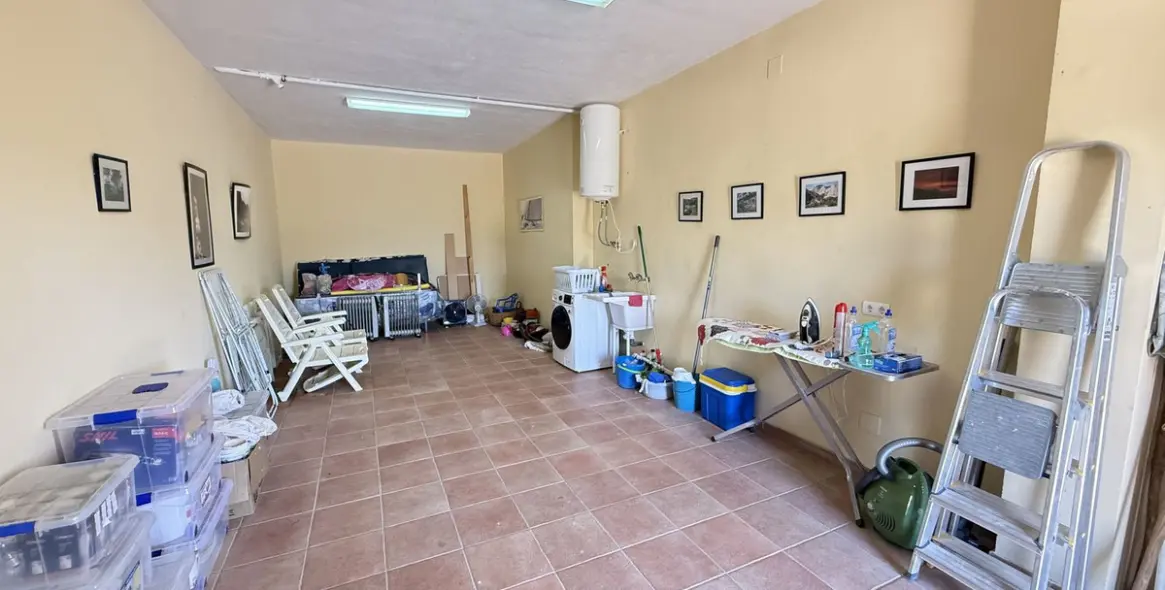 Продажа финки в Alora 25