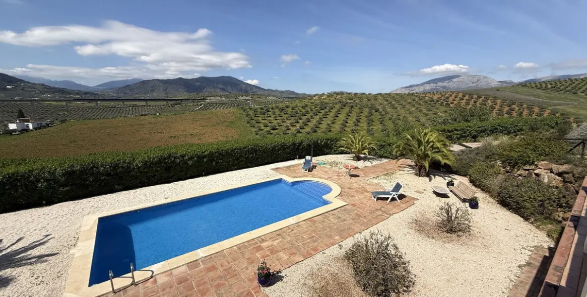 Продажа финки в Alora 31