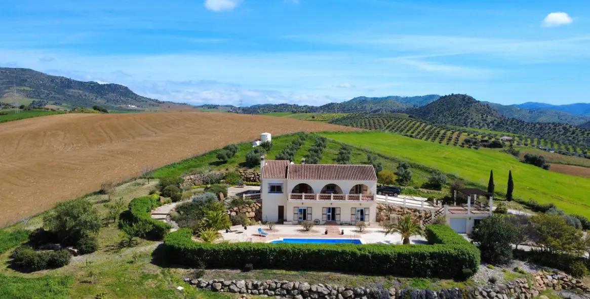 Продажа финки в Alora 32