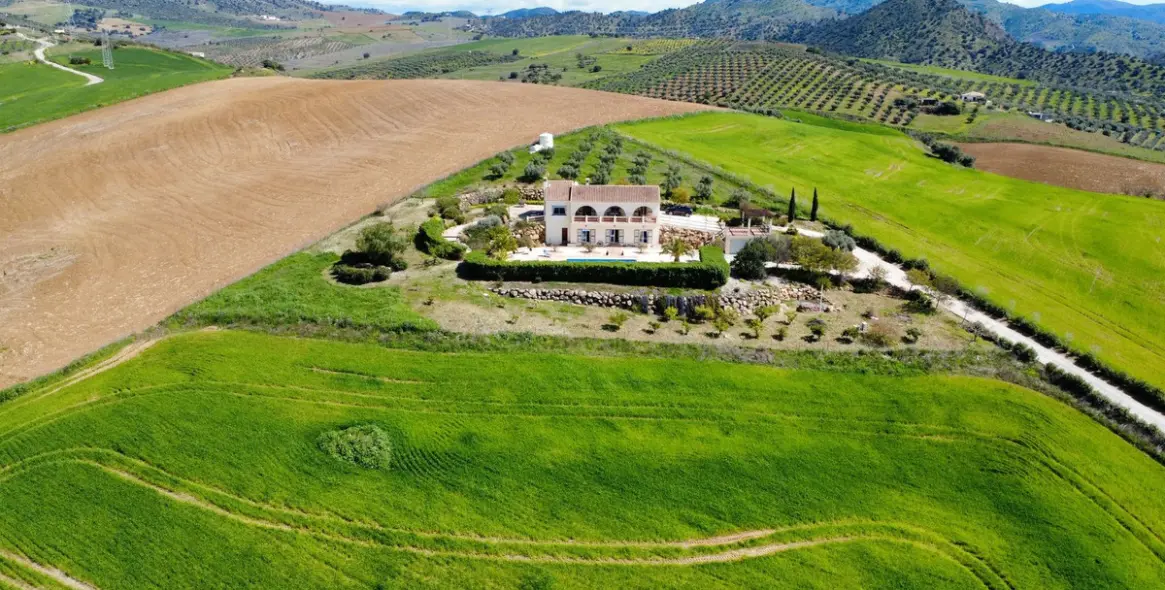 Продажа финки в Alora 34