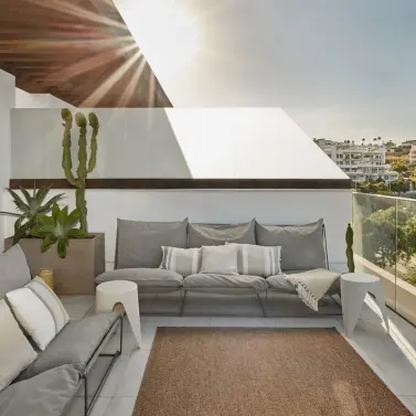 Продажа апартаментов на среднем этаже в Estepona