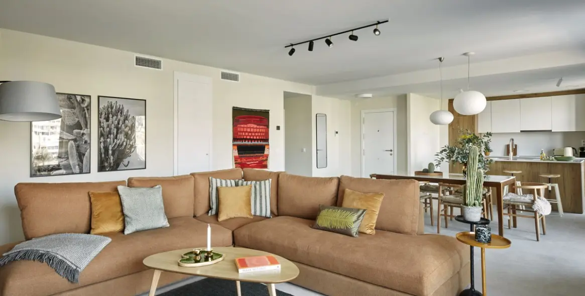 Продажа апартаментов на среднем этаже в Estepona 9