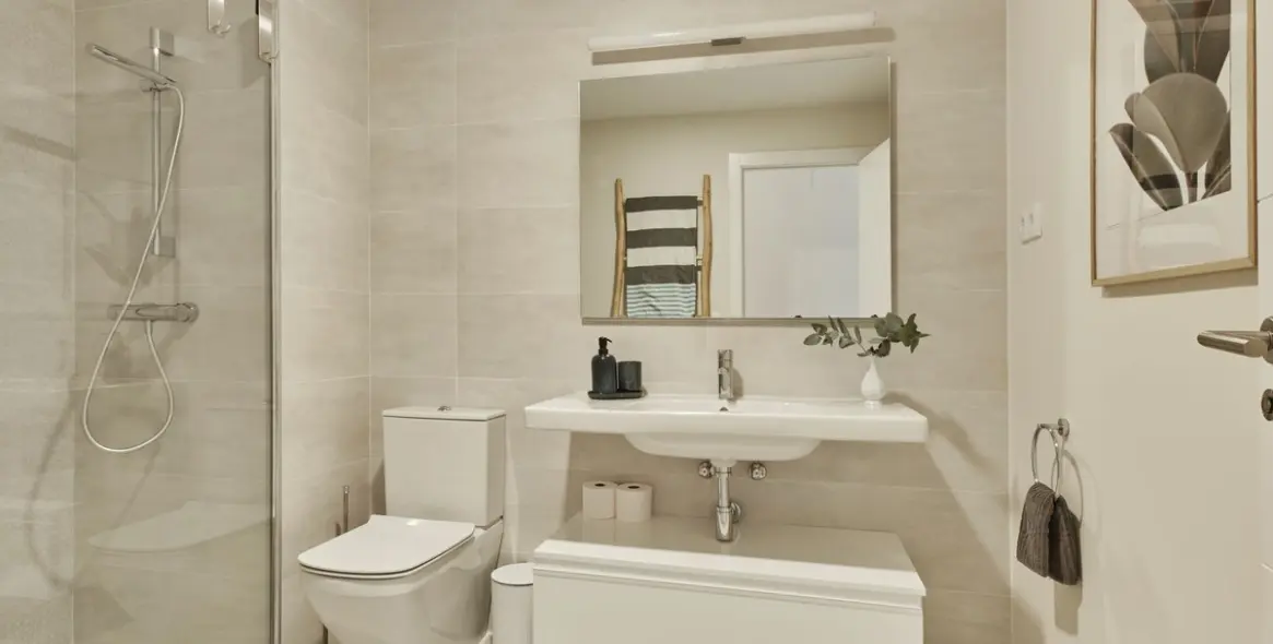 Продажа апартаментов на среднем этаже в Estepona 17