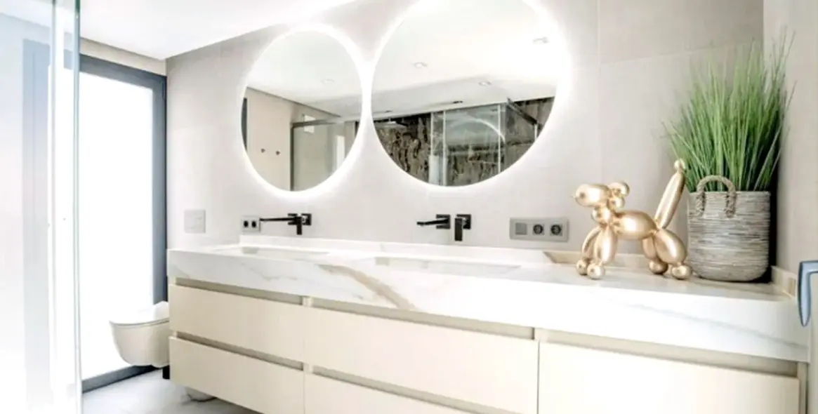 Alquiler a largo plazo de villa independiente en Nagüeles 11