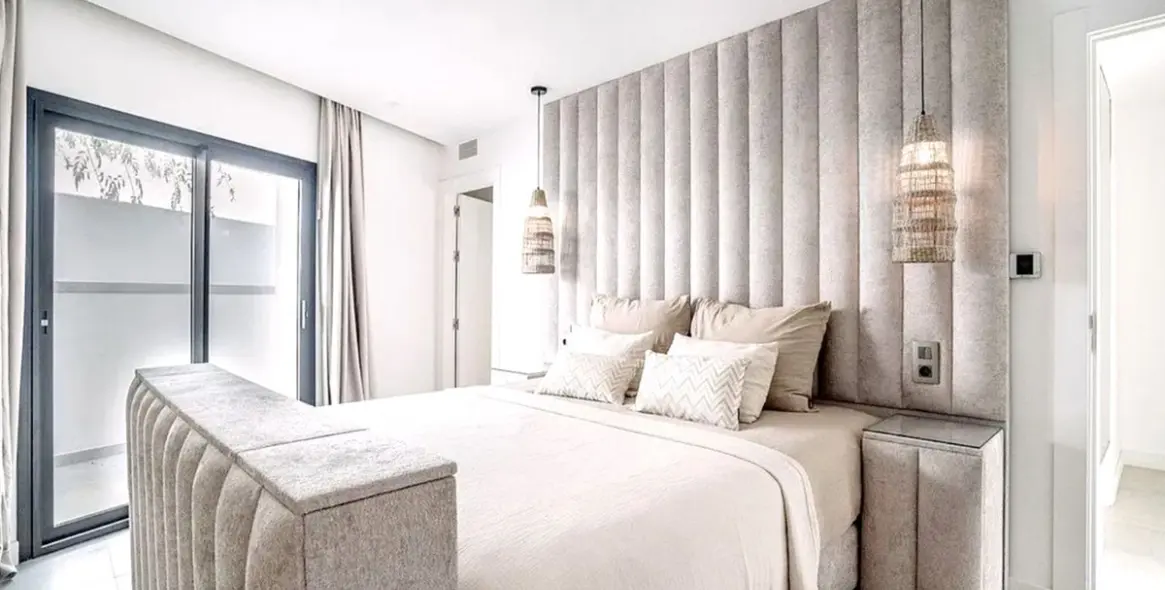 Alquiler a largo plazo de villa independiente en Nagüeles 17