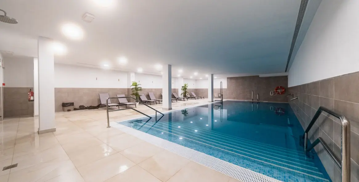 Продажа апартаментов на первом этаже в El Faro 11