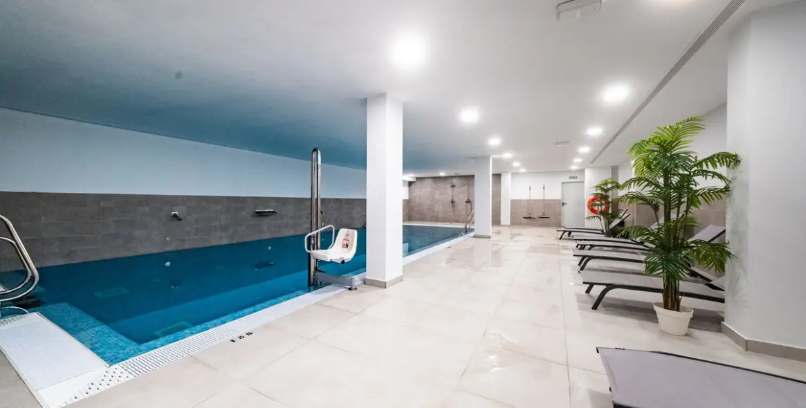 Продажа апартаментов на первом этаже в El Faro 31