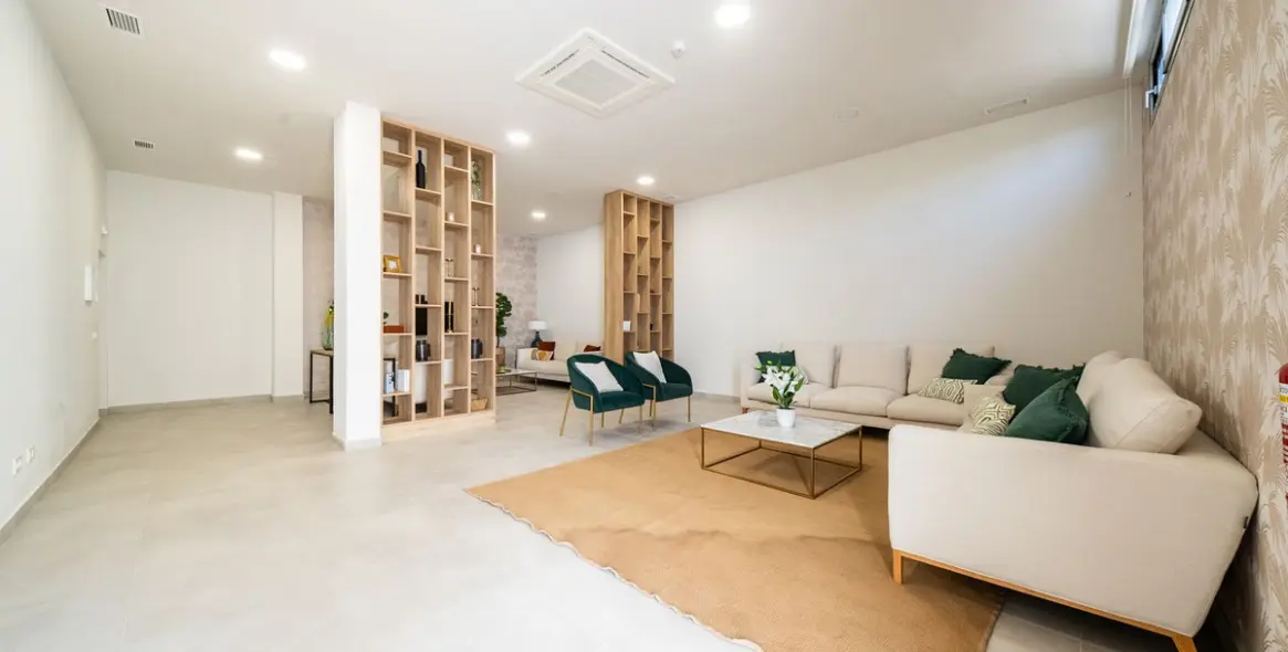 Продажа апартаментов на первом этаже в El Faro 34