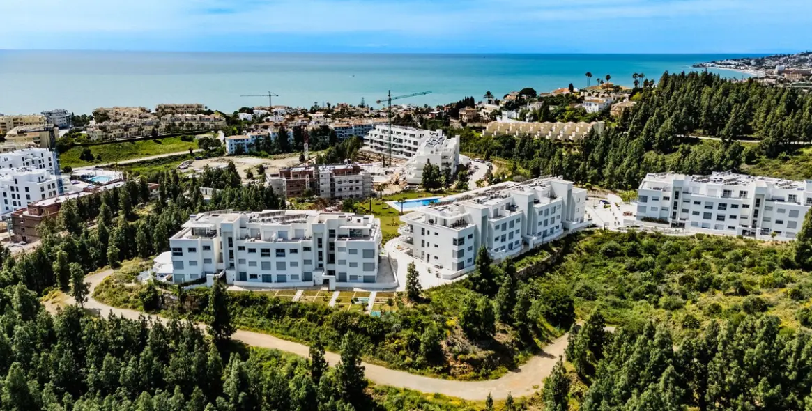 Продажа апартаментов на первом этаже в El Faro 49