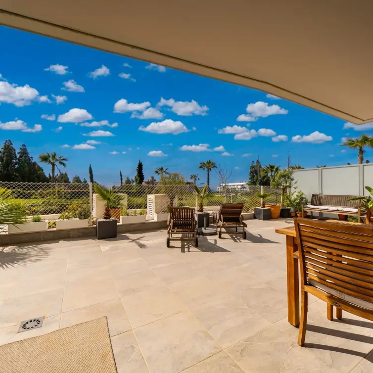 Sale of ground floor apartment in El Faro