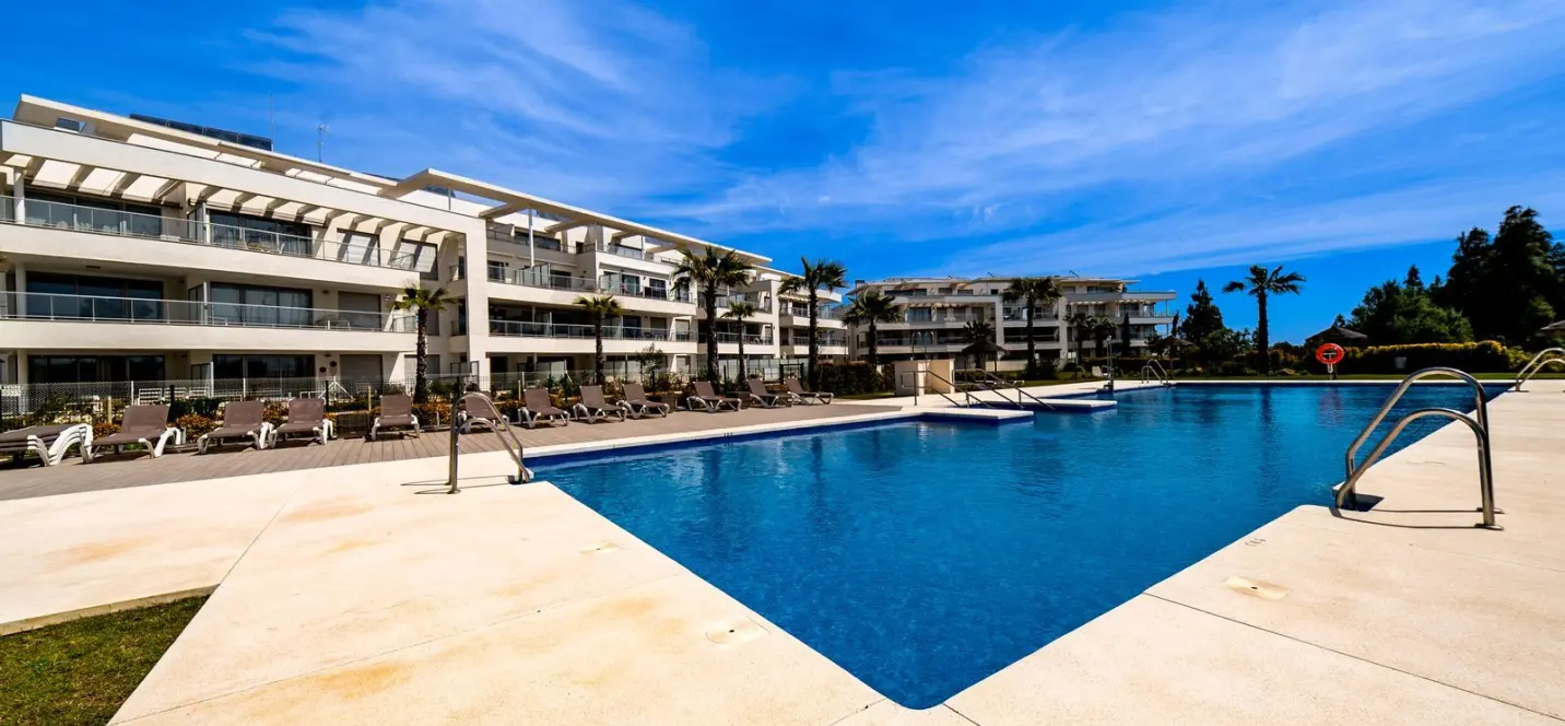 Sale of ground floor apartment in El Faro 3
