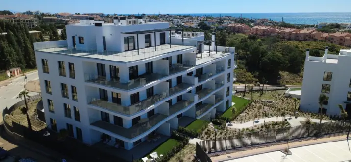 Продажа апартаментов на первом этаже в Mijas Costa 0