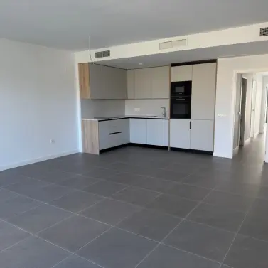 Продажа апартаментов на первом этаже в Mijas Costa