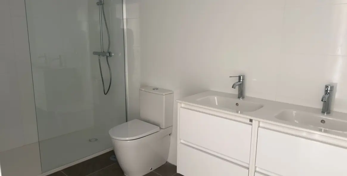 Продажа апартаментов на первом этаже в Mijas Costa 11