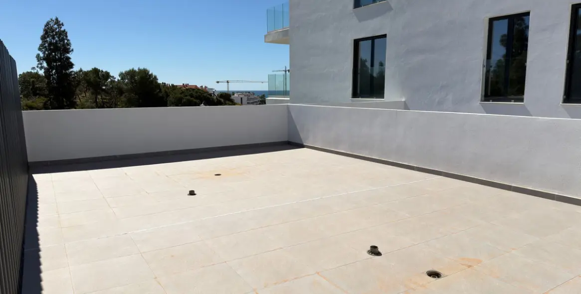 Продажа апартаментов на первом этаже в Mijas Costa 19