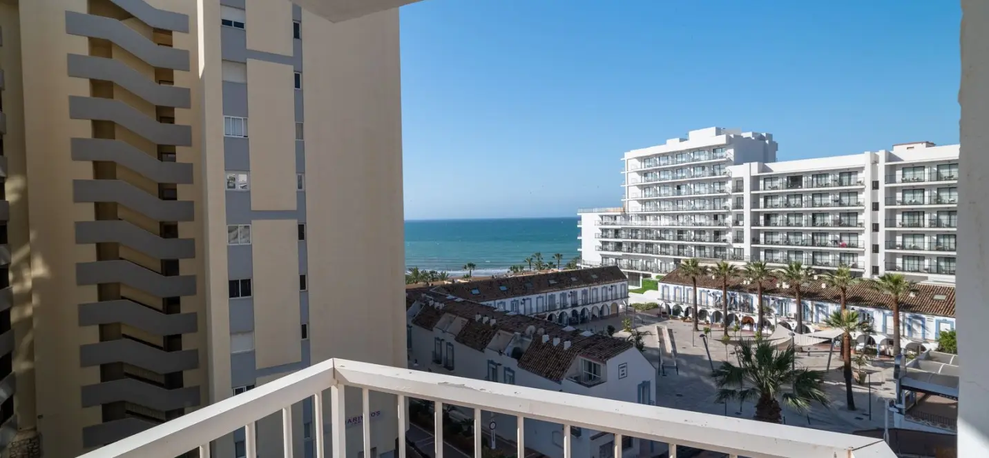 Продажа апартаментов на среднем этаже в Benalmadena Costa 2