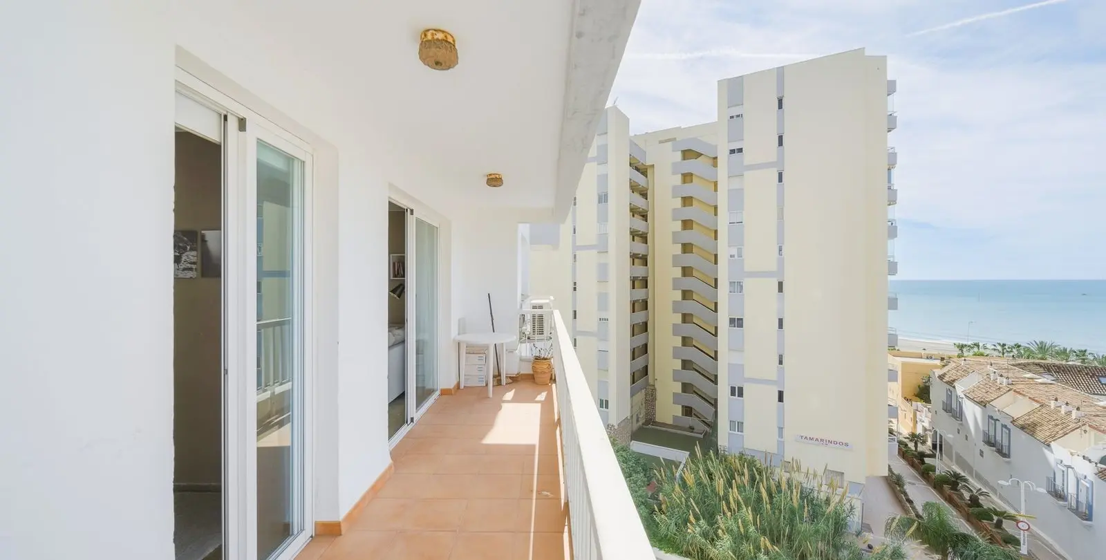 Sale of middle floor apartment in Benalmadena Costa 5