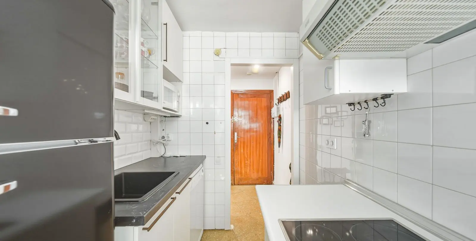 Sale of middle floor apartment in Benalmadena Costa 21
