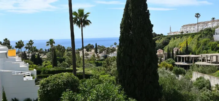 Продажа таунхауса в Calahonda 0