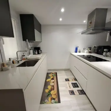 Sale of middle floor apartment in Marbella