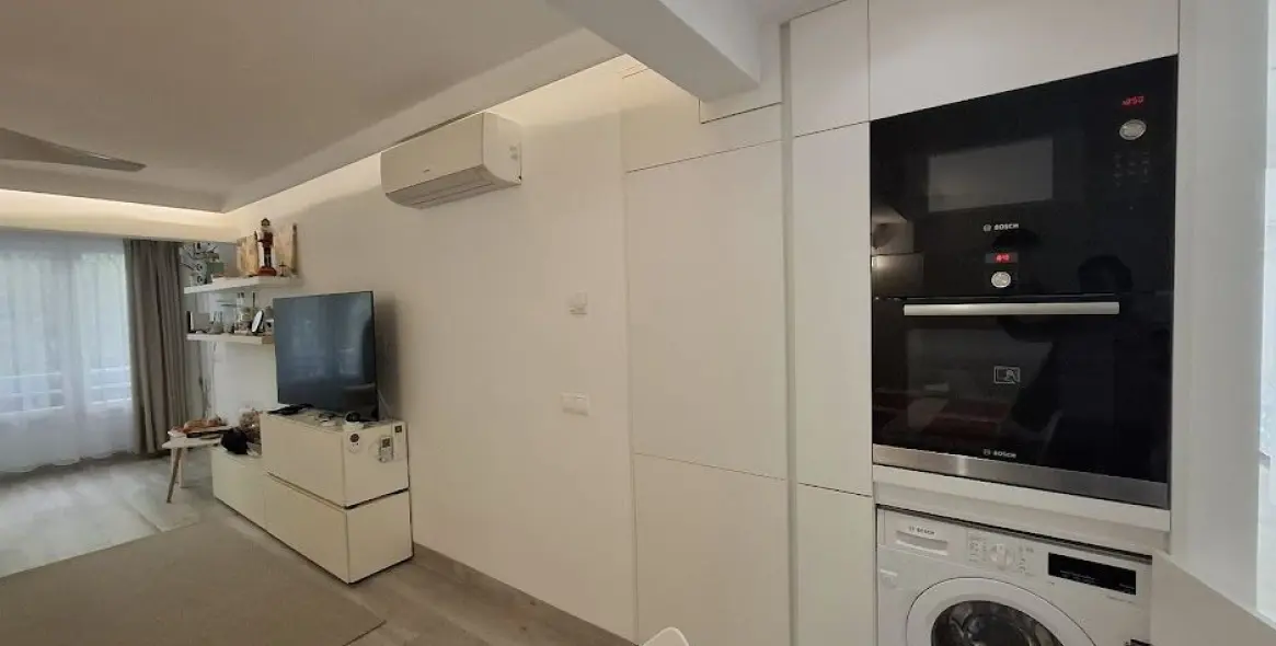 Sale of middle floor apartment in Marbella 3