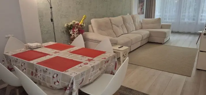 Sale of middle floor apartment in Marbella 3