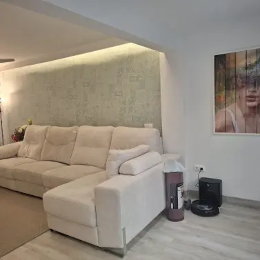 Sale of middle floor apartment in Marbella