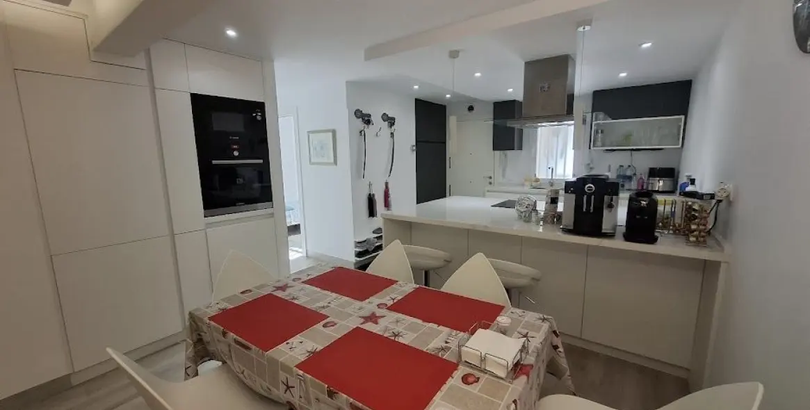 Sale of middle floor apartment in Marbella 7