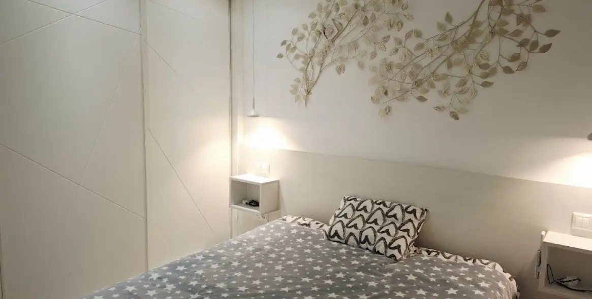 Sale of middle floor apartment in Marbella 12