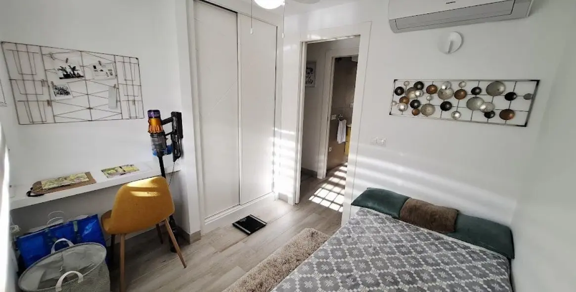 Sale of middle floor apartment in Marbella 15