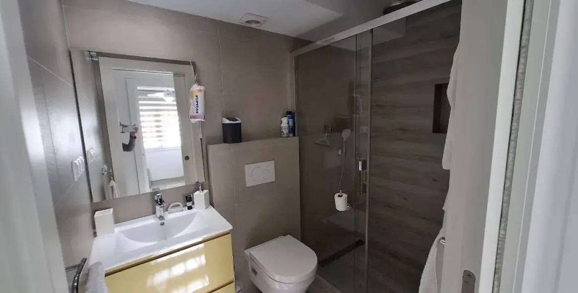 Sale of middle floor apartment in Marbella 17