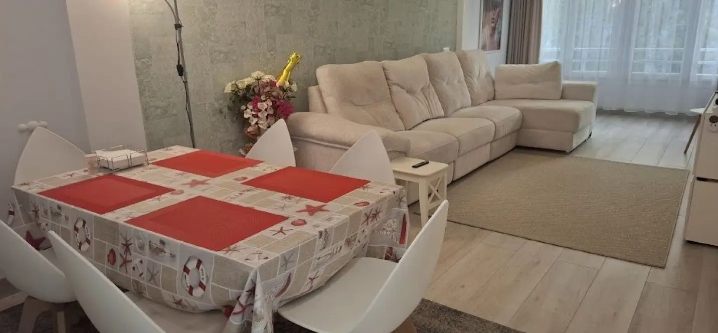 Venta de apartamento en planta media en Marbella 3