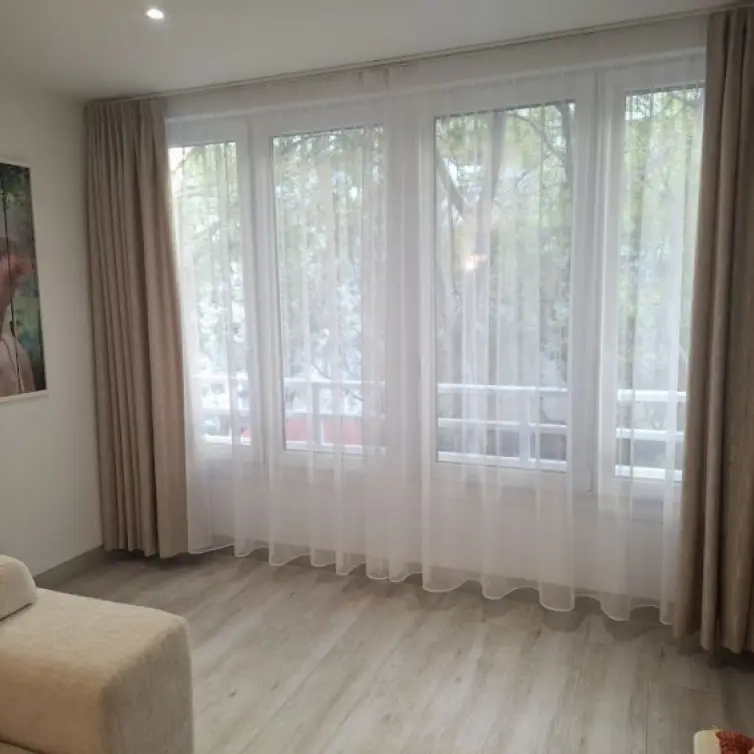 Venta de apartamento en planta media en Marbella