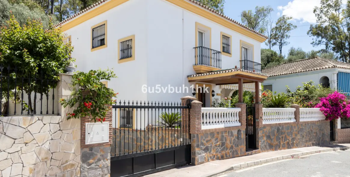 Sale of townhouse in San Pedro de Alcántara 1