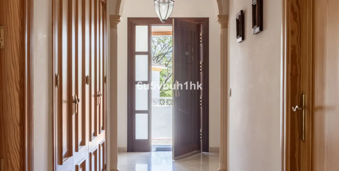 Sale of townhouse in San Pedro de Alcántara 15