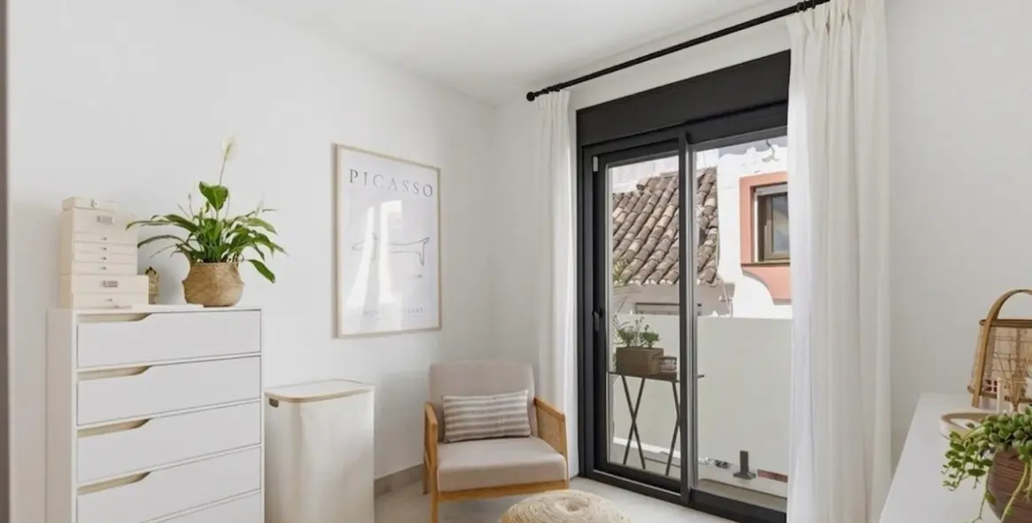 Sale of townhouse in Estepona 14